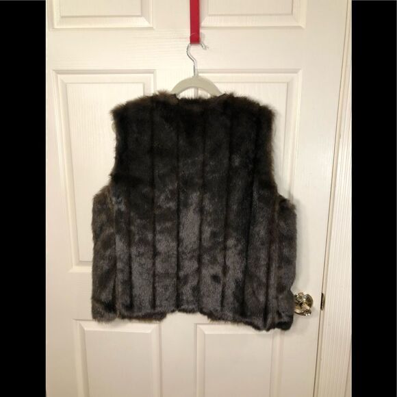 Dennis Basso vest  - Picture 2 of 5